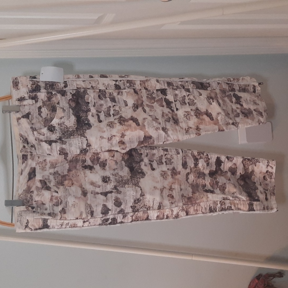 Isabel Marant Printed Capris Sz 10